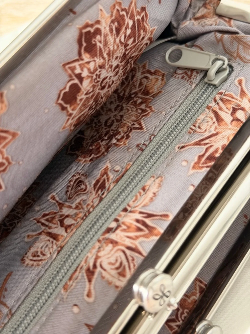 HOBO Leather Kiss-Lock Clutch in Burgundy - Picture 8 of 10